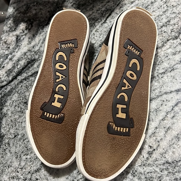 COACH SNEAKERS EUC SZ 7.5 tan and brown - Picture 8 of 8